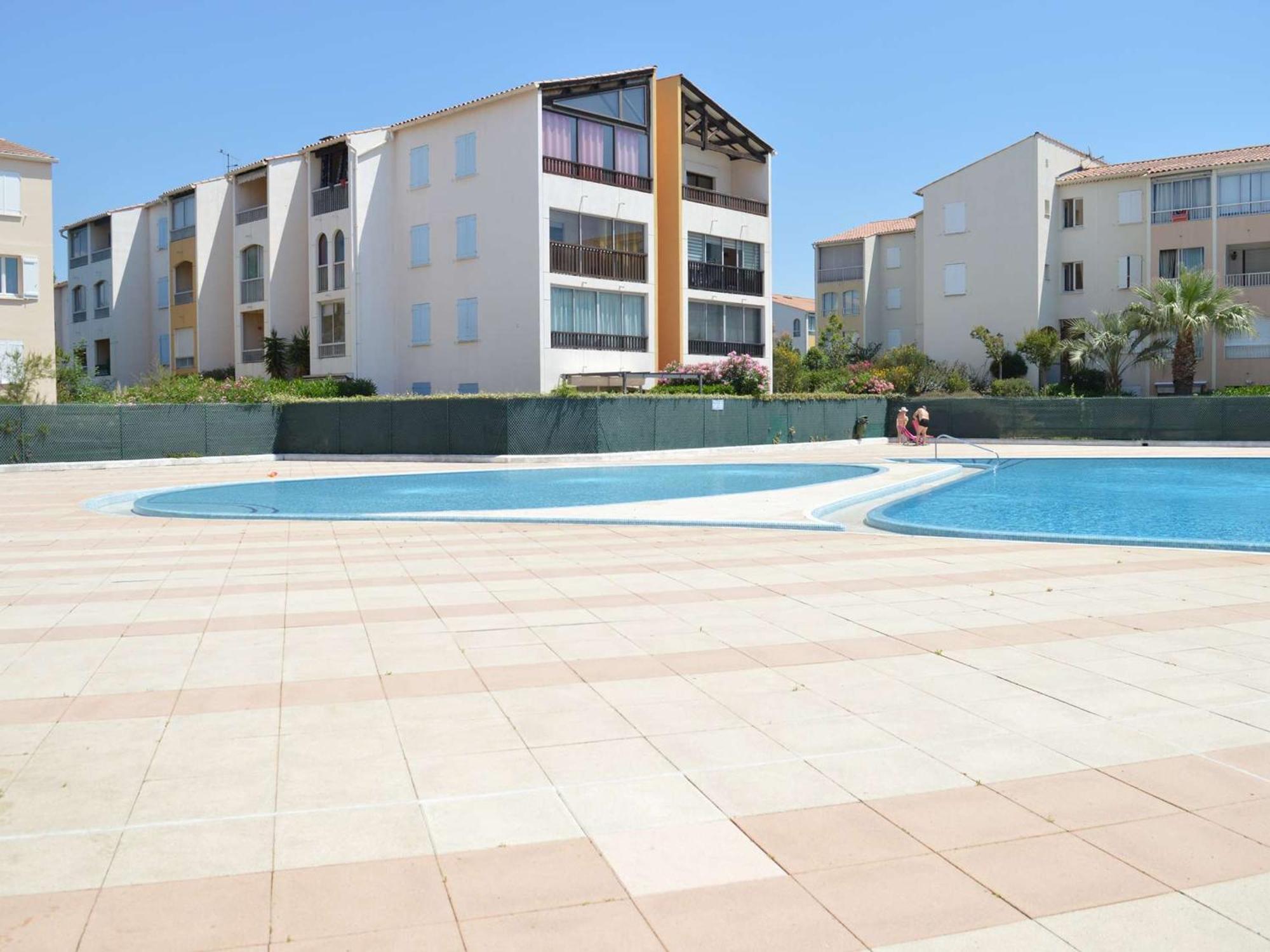 Appartement 2 Pieces, 4 Couchages Avec Piscine, Proche Commerces Et Theatre Romain A Frejus - Fr-1-226A-366 Exterior foto